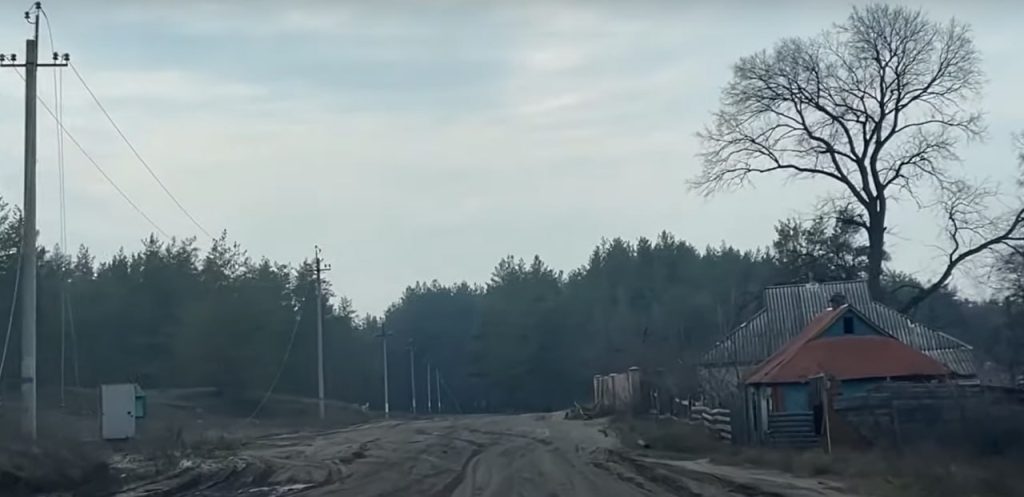 Як сьогодні виглядає деокуповане село Оскіл, яке межує з Лиманщиною?