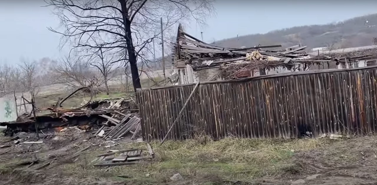 photo 5409311233011729731 y