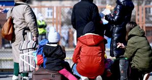 Уряд змінить механізм виплат переселенцям із деокупованих територій