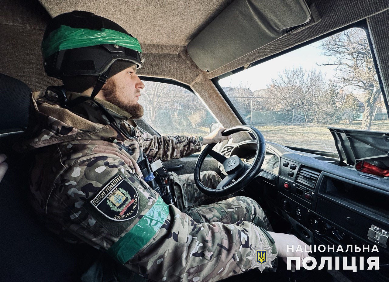 640713b77f10b089041571