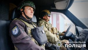 Опікунів, які відмовляються виїхати з Донеччини, позбавлять обов’язків, а дітей евакуюють примусово