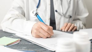 ПФУ будет проверять обоснованность выдачи и продления больничных