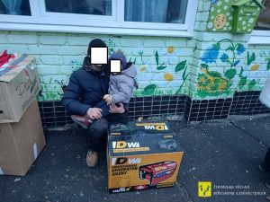 Допомога деокупованим територіям: Польща передала генератори в Ізюм