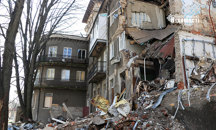 Що робити, якщо потрапили під завал будинку