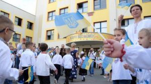 Коли закінчиться навчальний рік в українських школах: відповідь МОН