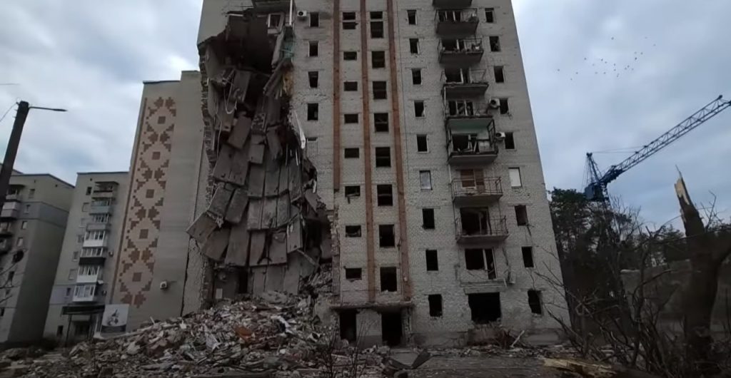 Поранений Лиман очима людини, що тимчасово повернулася у місто. Відео