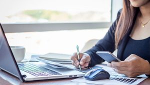 Пошук роботи: у чат-боті Донецької обласної служби зайнятості тепер можна спілкуватися з фахівцями