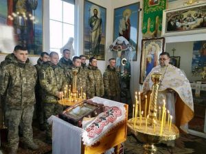 Дзвони з гільз з-під Бахмуту встановили в храмі на Одещині