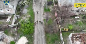 СБУ викрила 9 ворожих поплічників та знайшла схрон з російським озброєнням під час стабілізаційних заходів у Лимані