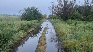 Після обстрілу дамби з Карлівського водосховища зійшло 7,5 млн кубометрів води