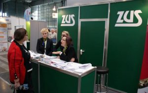 За яких умов українці мають право на пенсії у Польщі: пояснення ZUS