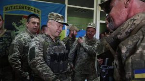 Генерал Сирський приїхав на Лиманський напрямок та анонсував наступальні дії