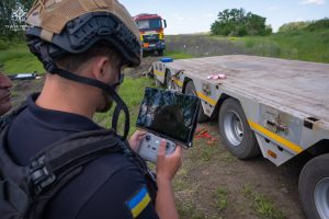 Піротехніки ДСНС продовжують працювати та розміновувати населені пункти Донеччини