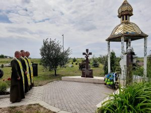 На горі Карачун провели молитву за усіма загиблими Героями України