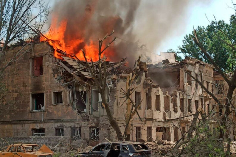 1 370 медзакладів пошкоджені, 184 вщент зруйновані: як Україна відновлюватиме інфраструктуру