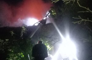 Протягом минулої доби рятувальники Донеччини ліквідували 4 пожежі на території області, 3 з яких виникли внаслідок ворожого обстрілу.