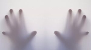 Як розпізнати та подолати панічну атаку. Поради від МОЗ