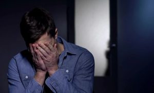 У МОЗ розповіли українцям, як впоратися з панічною атакою