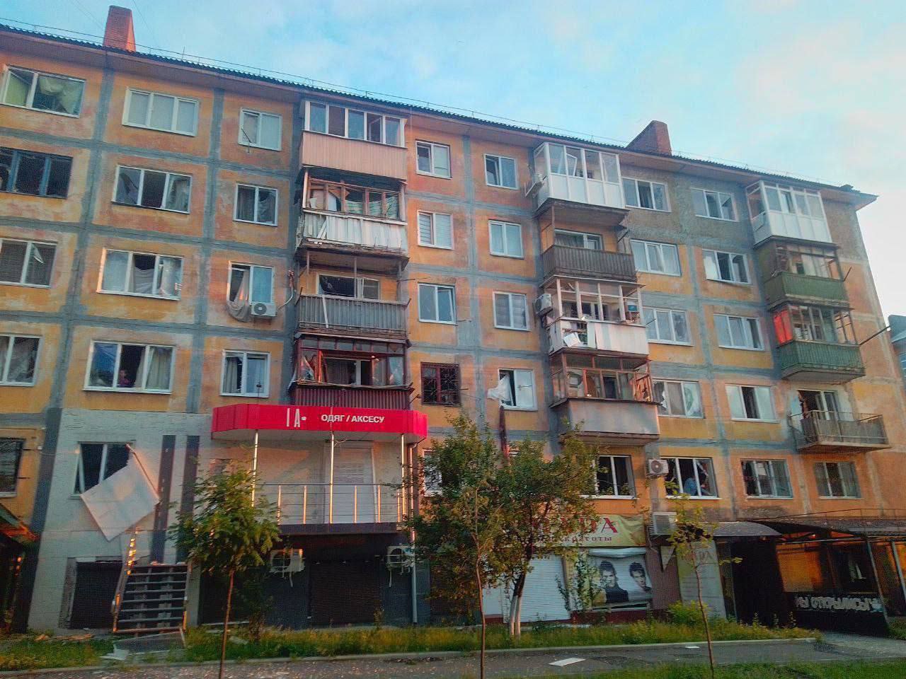 photo 5249474355803573368 y