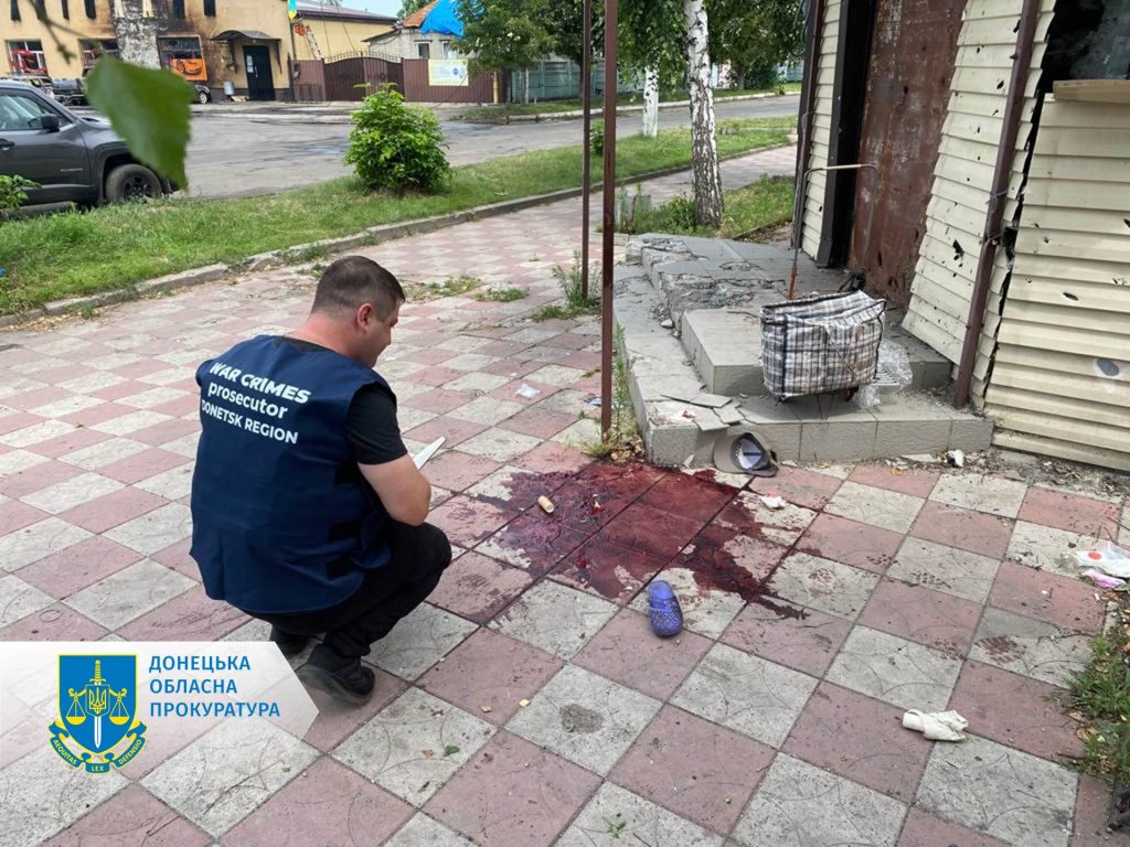 Війська рф обстріляли центр деокупованого Лиману касетними боєприпасами з РСЗВ «Смерч» – розпочато розслідування за фактом загибелі 7 та поранення 13 цивільних осіб