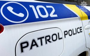 Нетверезий громадянин “вбив” двох людей та подзвонив до поліції