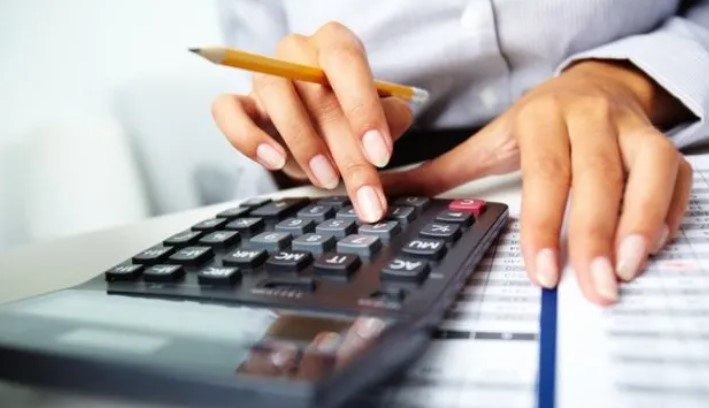 ФОПам підвищать податки й повернуть перевірки: коли це станеться