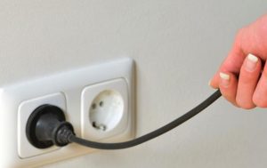 Мешканців області просять приділяти більше уваги заходам з економії електроенергії, особливо у період з 16:00 до 23:00