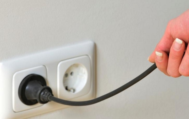 Мешканців області просять приділяти більше уваги заходам з економії електроенергії, особливо у період з 16:00 до 23:00