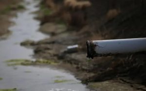 Стан питної води у кранах жителів Донецької області погіршився на 19%: що з якістю води у регіоні