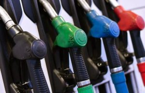Ціна на пальне в Україні зросте до 60 гривень за літр: власник мережі АЗС назвав терміни