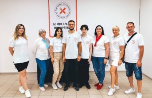 Людей було навіть більше, ніж очікували: як пройшло відкриття «Центру підтримки громадян в місті Слов’янськ» (фото, відео)