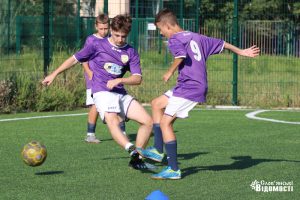 Дитячий футбол у Слов’янську. Яскравий фоторепортаж з тренувань