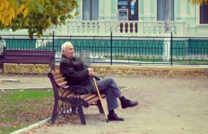 В Україні можуть призупинити виплати пенсій: у чому причина