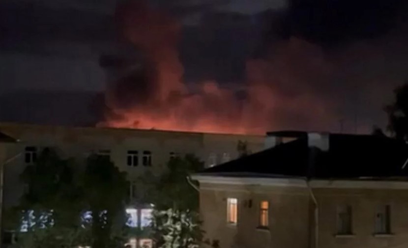 Війна все більше переходить на територію Росії: у Зеленського зробили заяву