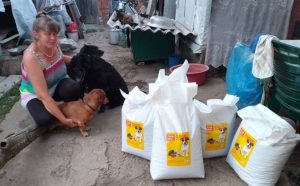 Катерина: Нашу Тетянівку врятував Донець та військові, але росіяни гатили по нас щодня