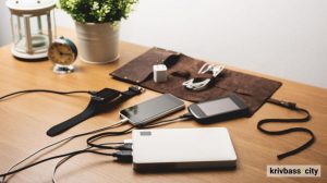 Як правильно підібрати павербанк: готуємося до можливих осінніх блекаутів