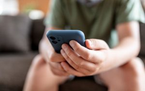 Що робити, якщо вкрали телефон: п’ять головних кроків