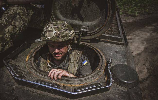 Україна отримає від США “уранові снаряди”: що це і чому їх бояться росіяни