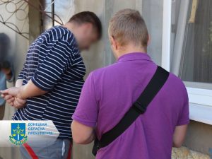 Наводив окупантів на місця розташування техніки й укріпрайонів ЗСУ – підозрюється мешканець Слов’янська