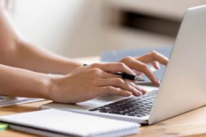 Надомна чи дистанційна робота? У чому відмінності?