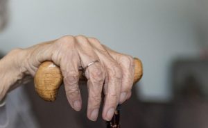 Колаборантів в Україні хочуть позбавити пенсій