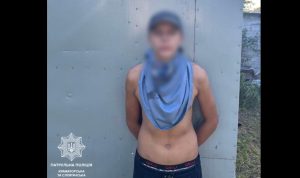 У Слов’янську патрульні затримали на гарячому чоловіка, ймовірно, причетного до серії крадіжок