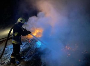 Протягом минулої доби рятувальники Донеччини залучались до ліквідації 11 пожеж на території області