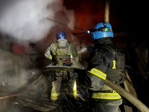 Протягом минулої доби рятувальники Донеччини залучались до ліквідації 13 пожеж на території області