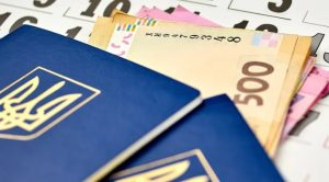 Соцвиплати і грошова допомога: які зміни очікують ВПО та решту українців з 1 листопада