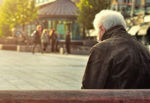 Пенсія за віком: який страховий стаж треба мати, щоб вийти на пенсію у 2024 році