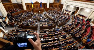 У Раді пропонують відмовитися від заочної форми навчання у наступному році