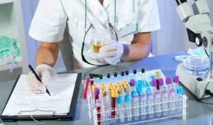 У МОЗ роз’яснили, які аналізи українці можуть здати безкоштовно