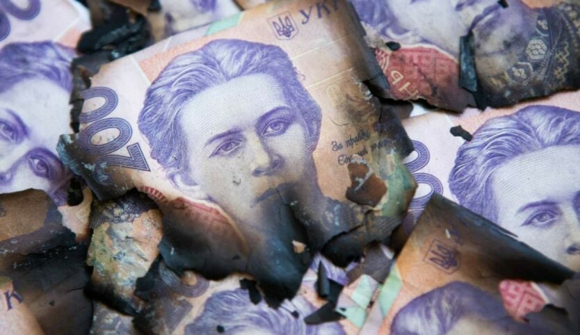 У НБУ відповіли, за якої умови обмінюють пошкоджені гривні