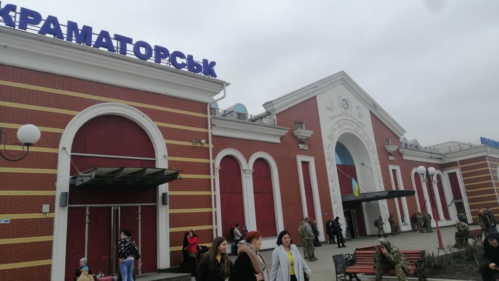 Укрзалізниця змінює графік руху приміських поїздів між Донеччиною та Харківщиною та додає новий зі Слов’янська